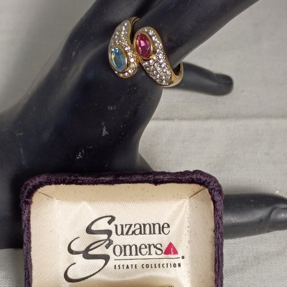 ❤️NOS SUZANNE SOMERS 8 Pink Light Blue Crystal Ring +Box